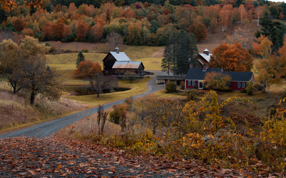 Fall Road Trip to Woodstock, Vermont: An Autumn Wonderland
